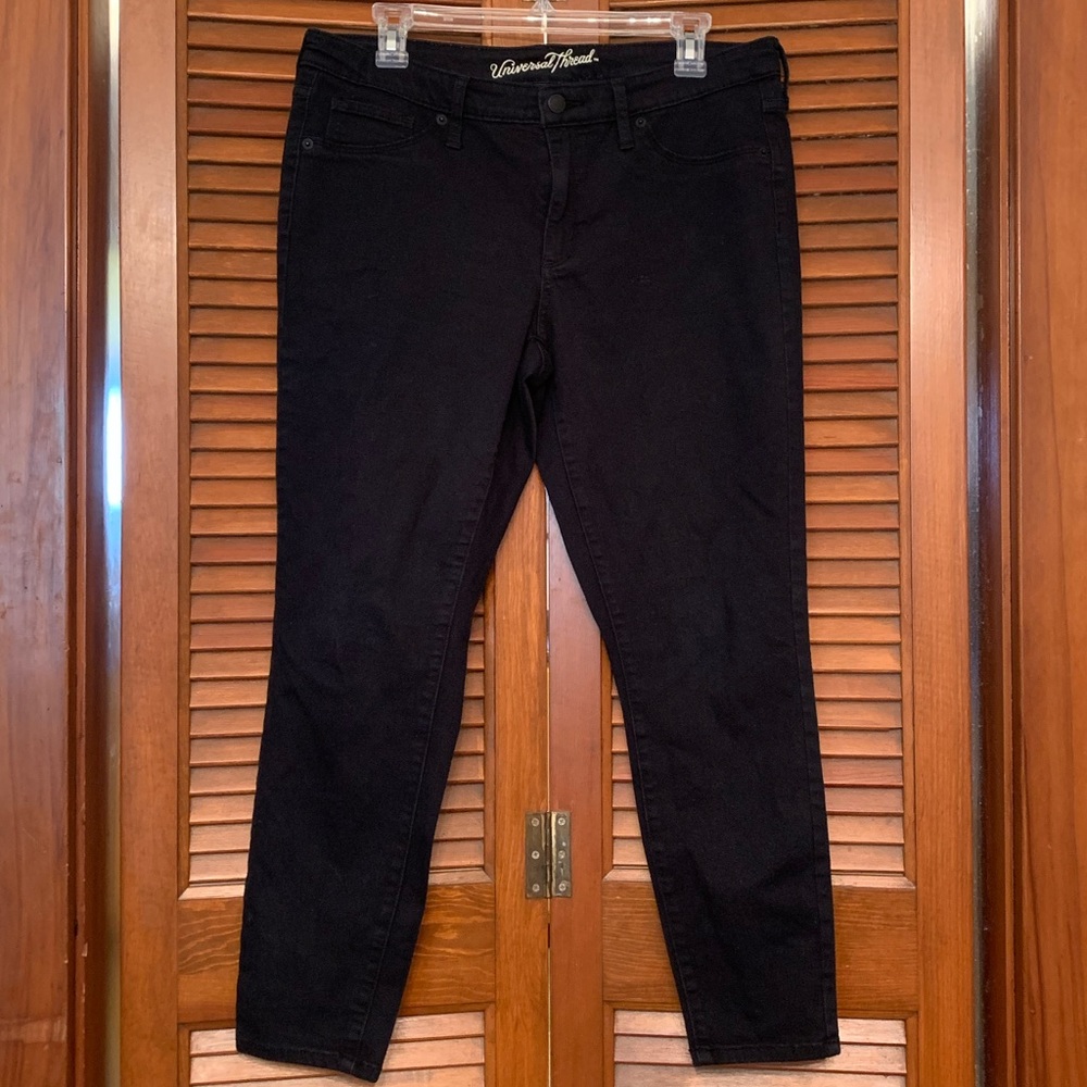 Universal Thread Black Jeans
